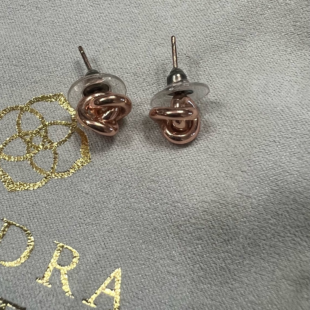 Kendra Scott love knot earrings